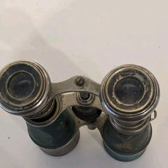 Vintage WORLD WAR II Army Binoculars CANADA Brass Military Spec Antique - Picture 9 of 12